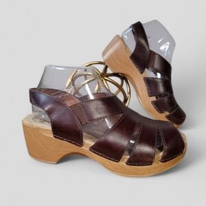 Dansko Brown Leather Clogs Sandals